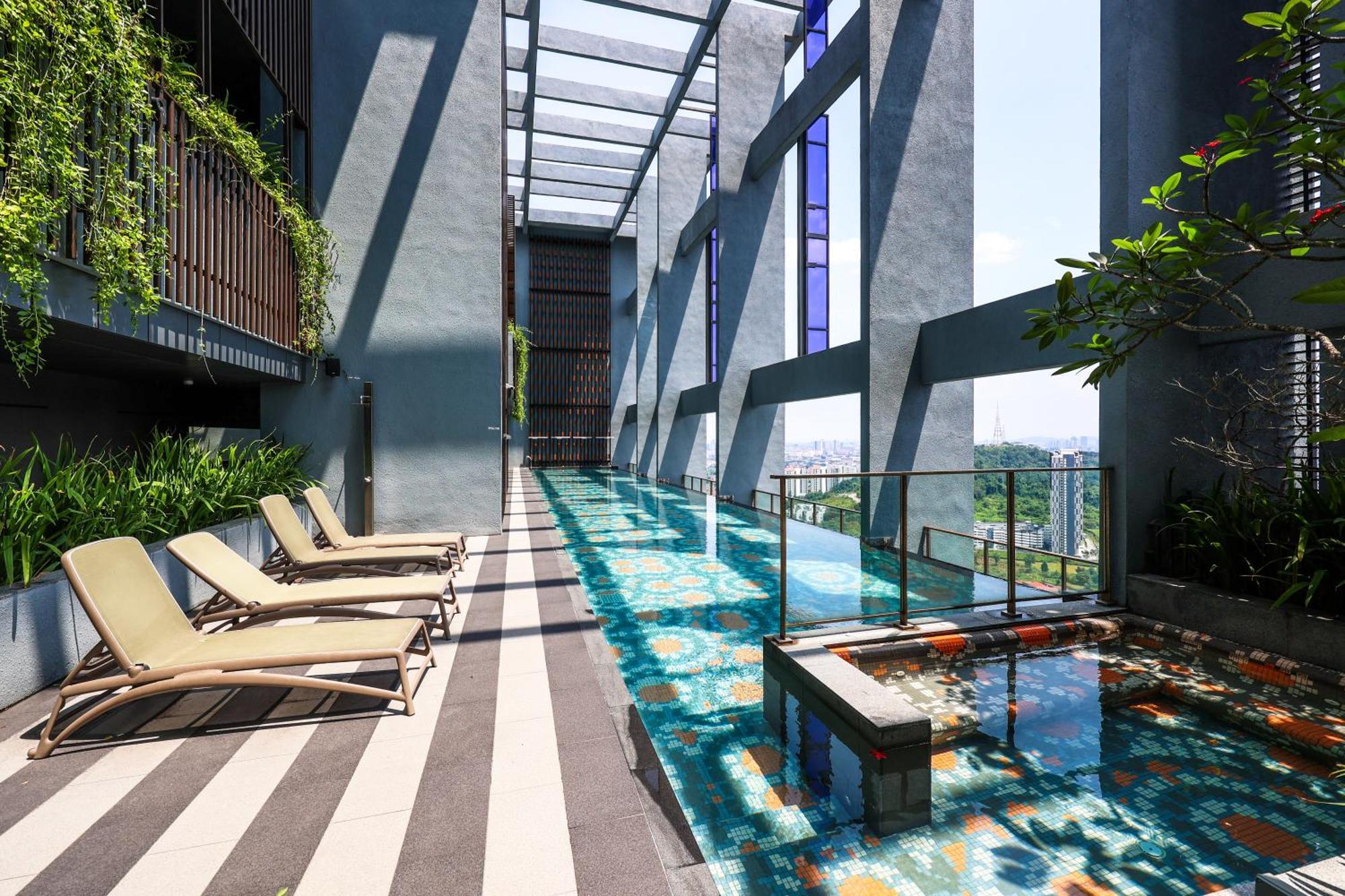 Millerz Square By Mykey Apartamento Kuala Lumpur Exterior foto Sky Pool