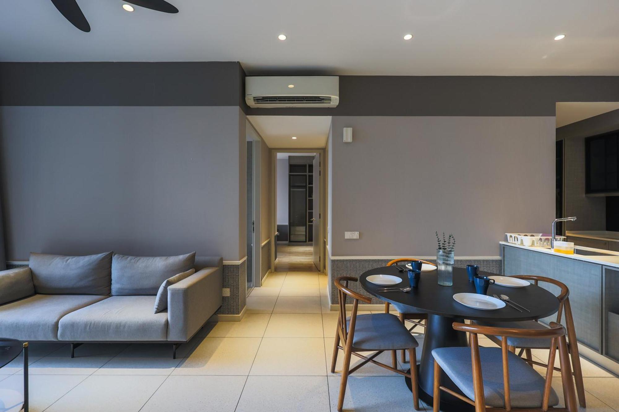 Millerz Square By Mykey Apartamento Kuala Lumpur Exterior foto A living room in a condominium