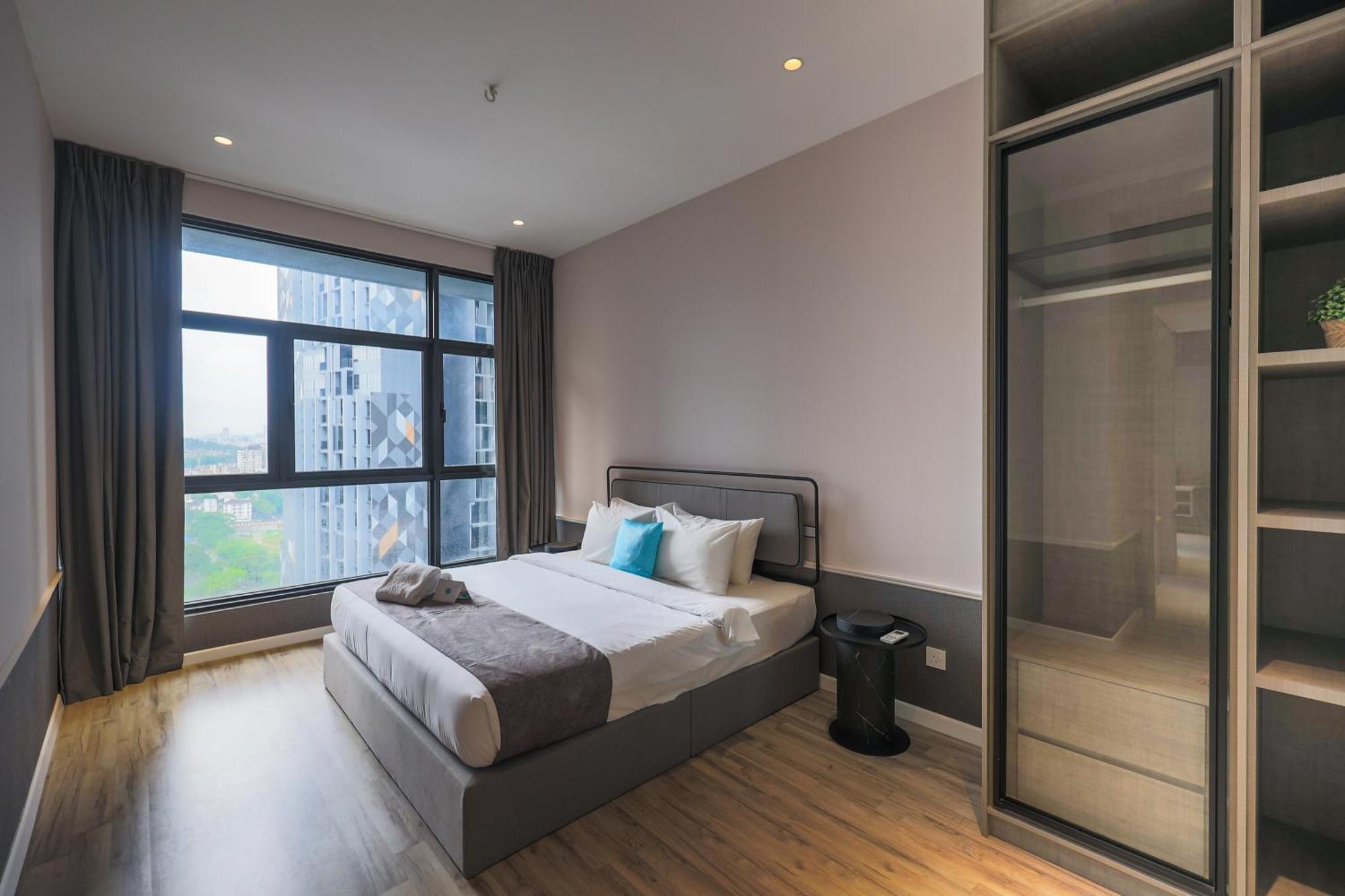 Millerz Square By Mykey Apartamento Kuala Lumpur Exterior foto A bedroom at the hotel