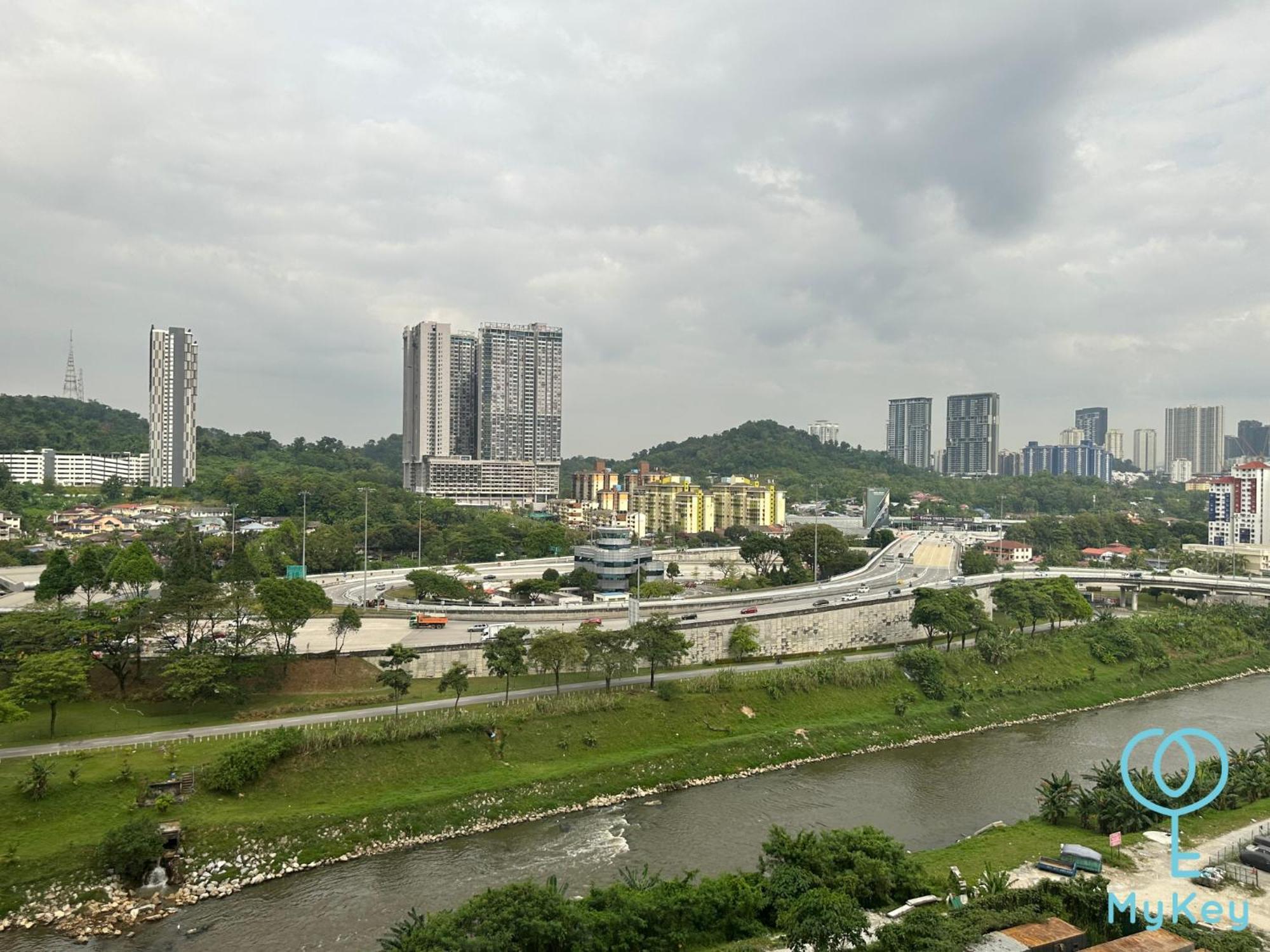 Millerz Square By Mykey Apartamento Kuala Lumpur Exterior foto Seremban