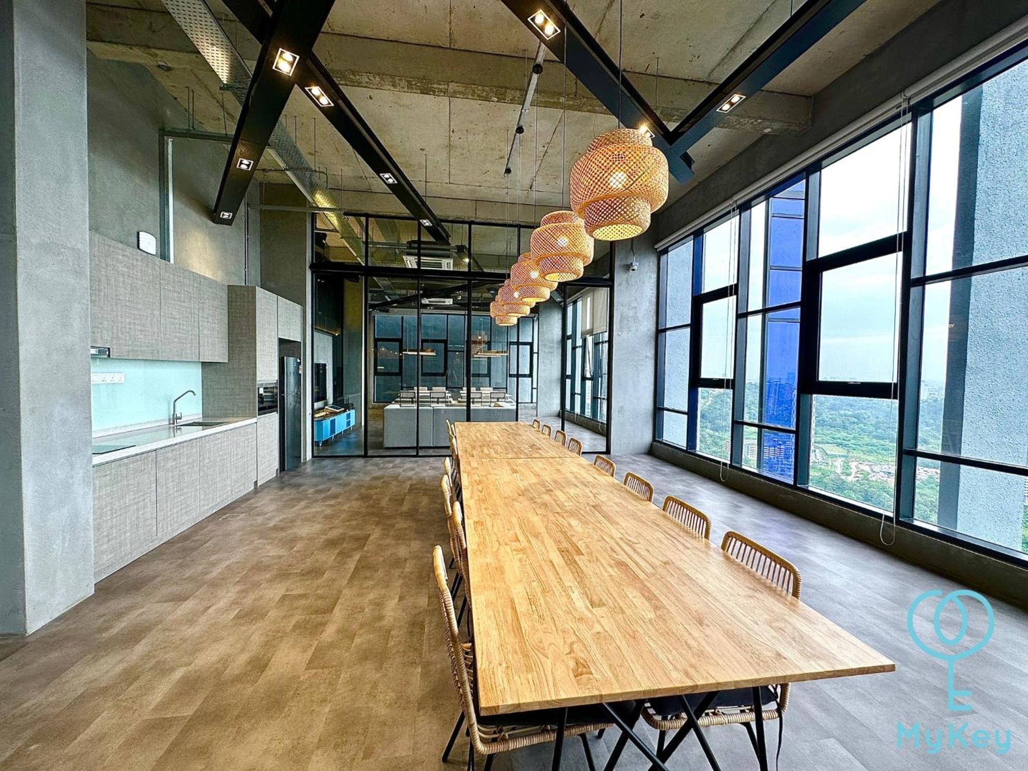 Millerz Square By Mykey Apartamento Kuala Lumpur Exterior foto The kitchen at the 30th floor